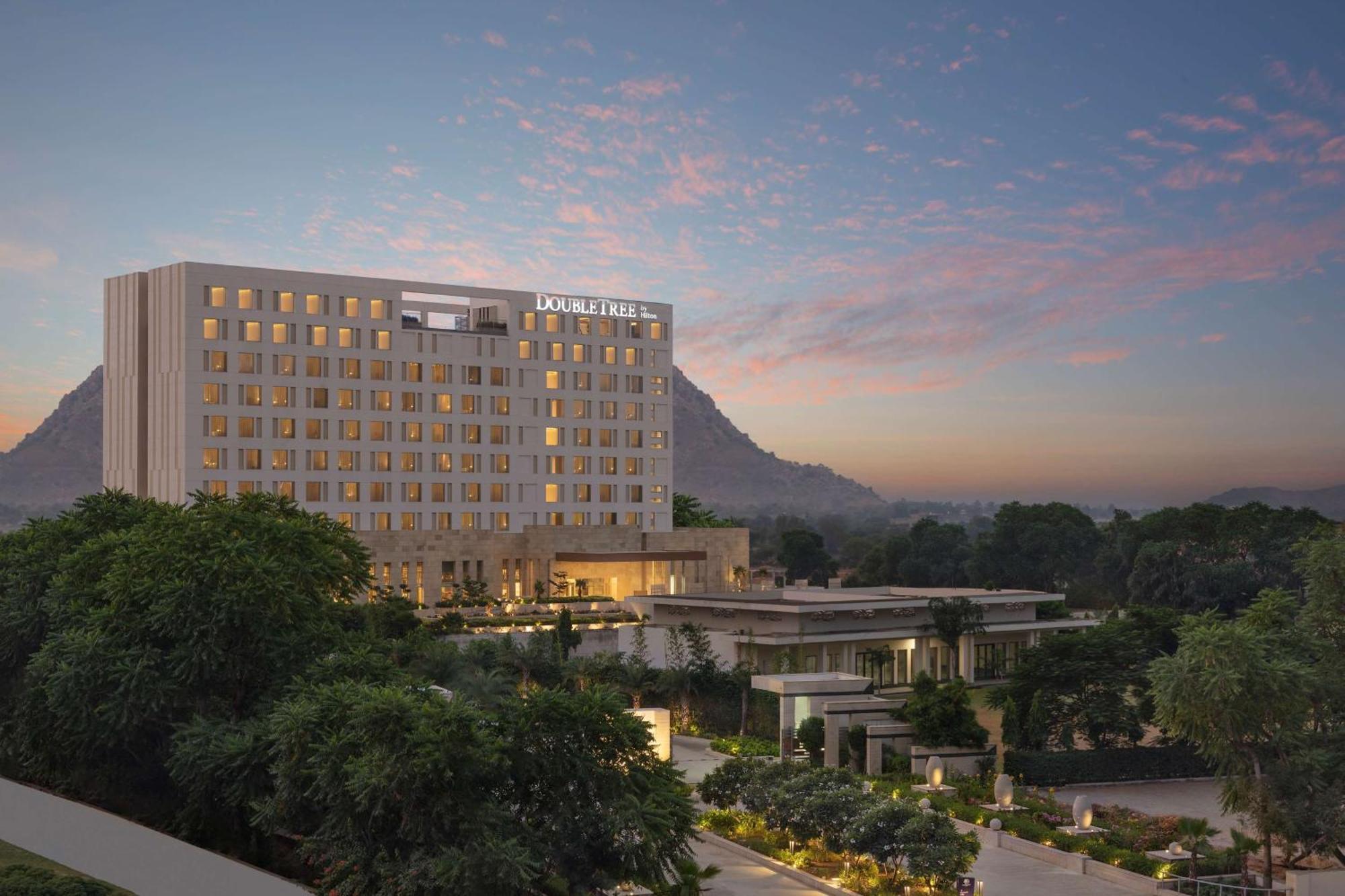 Doubletree By Hilton Jaipur Amer المظهر الخارجي الصورة